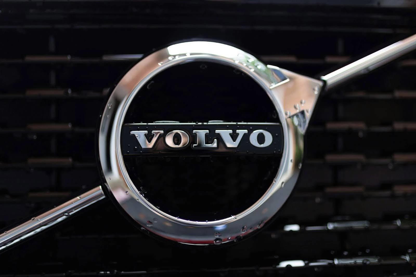 Volvo's South Carolina Gambit: Betting Big on America's SUV Appetite