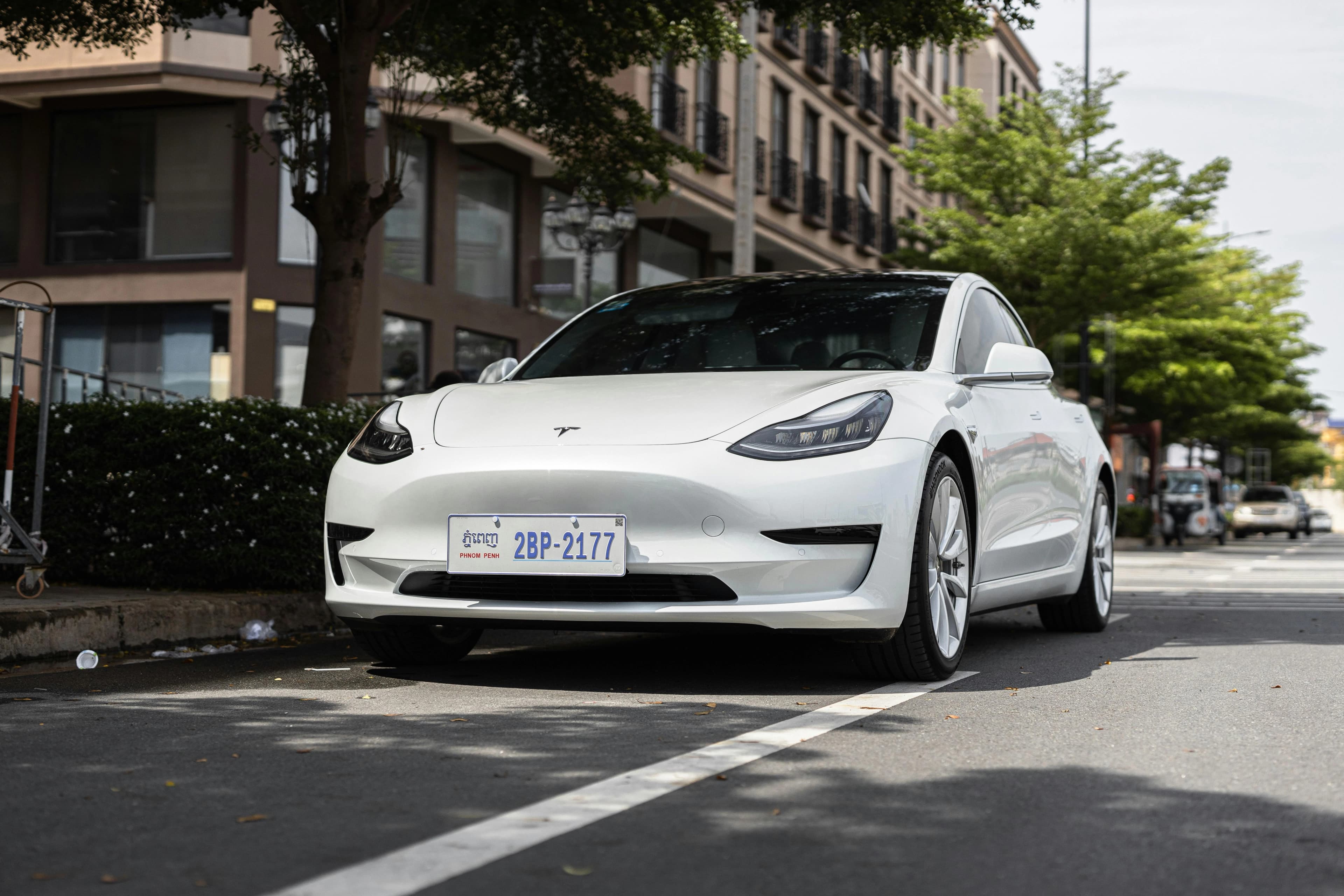 Tesla Secures Arizona Permit for Ride-Hailing Service as Robotaxi Ambitions Take Shape