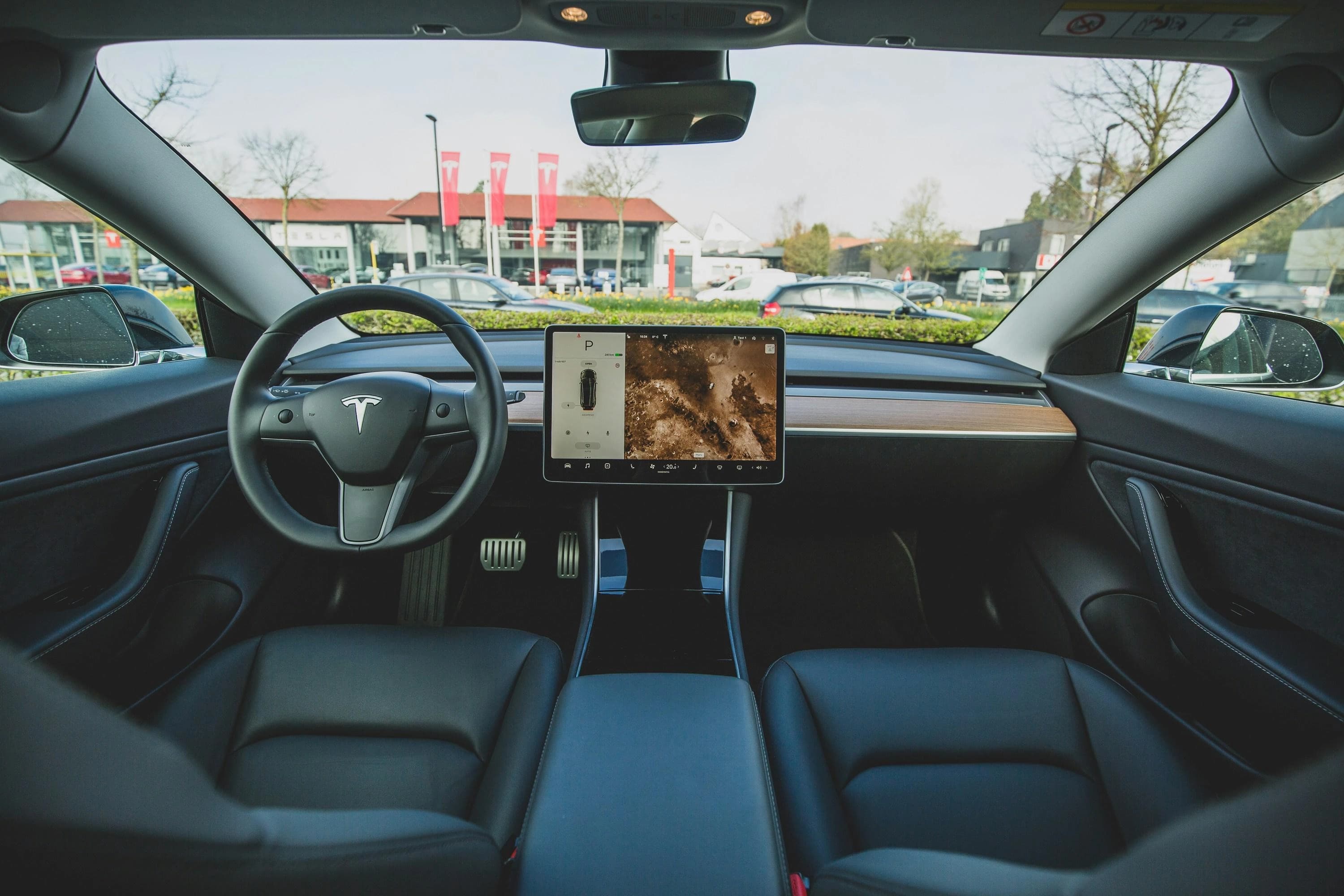 Tesla Finally Ditches the Babysitter in Austin