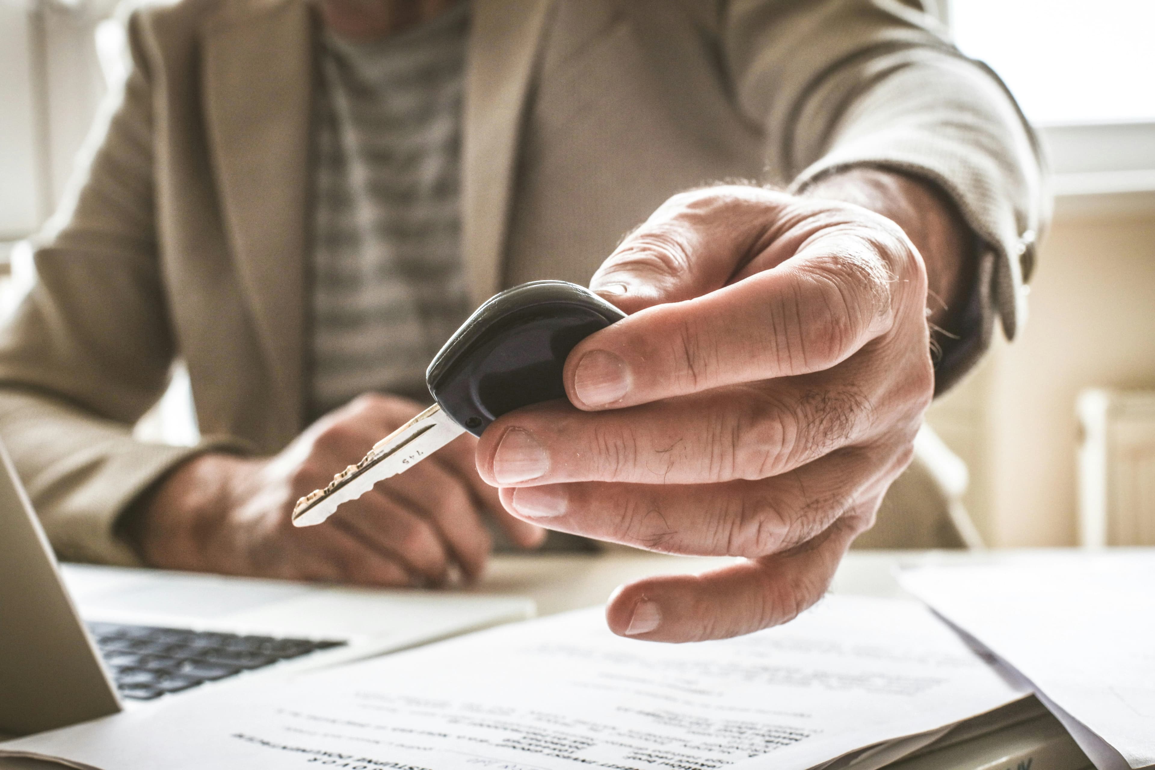 Automakers Are Trying to Reinvent Leasing Because You’re Broke