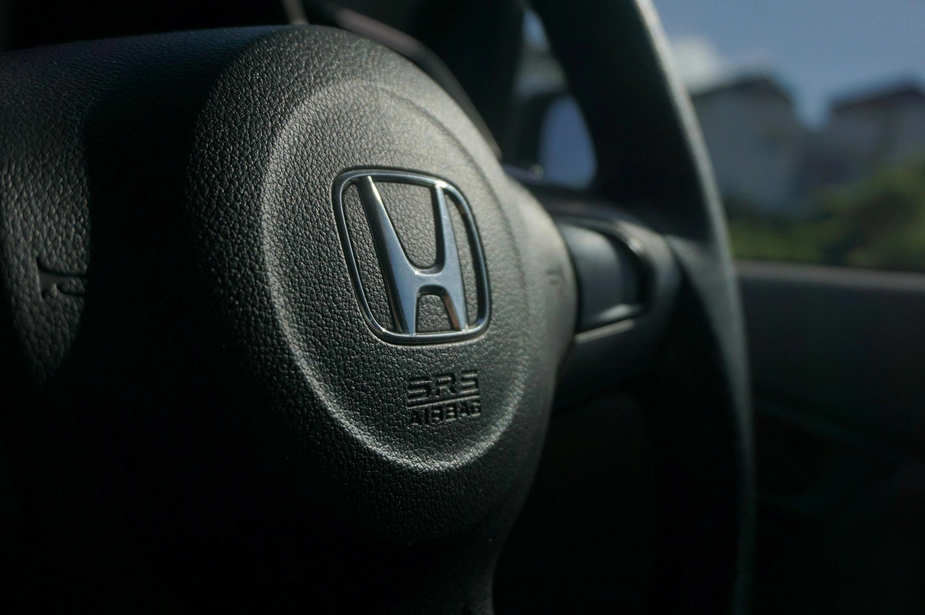 Honda and Acura EVs Are Going Dark