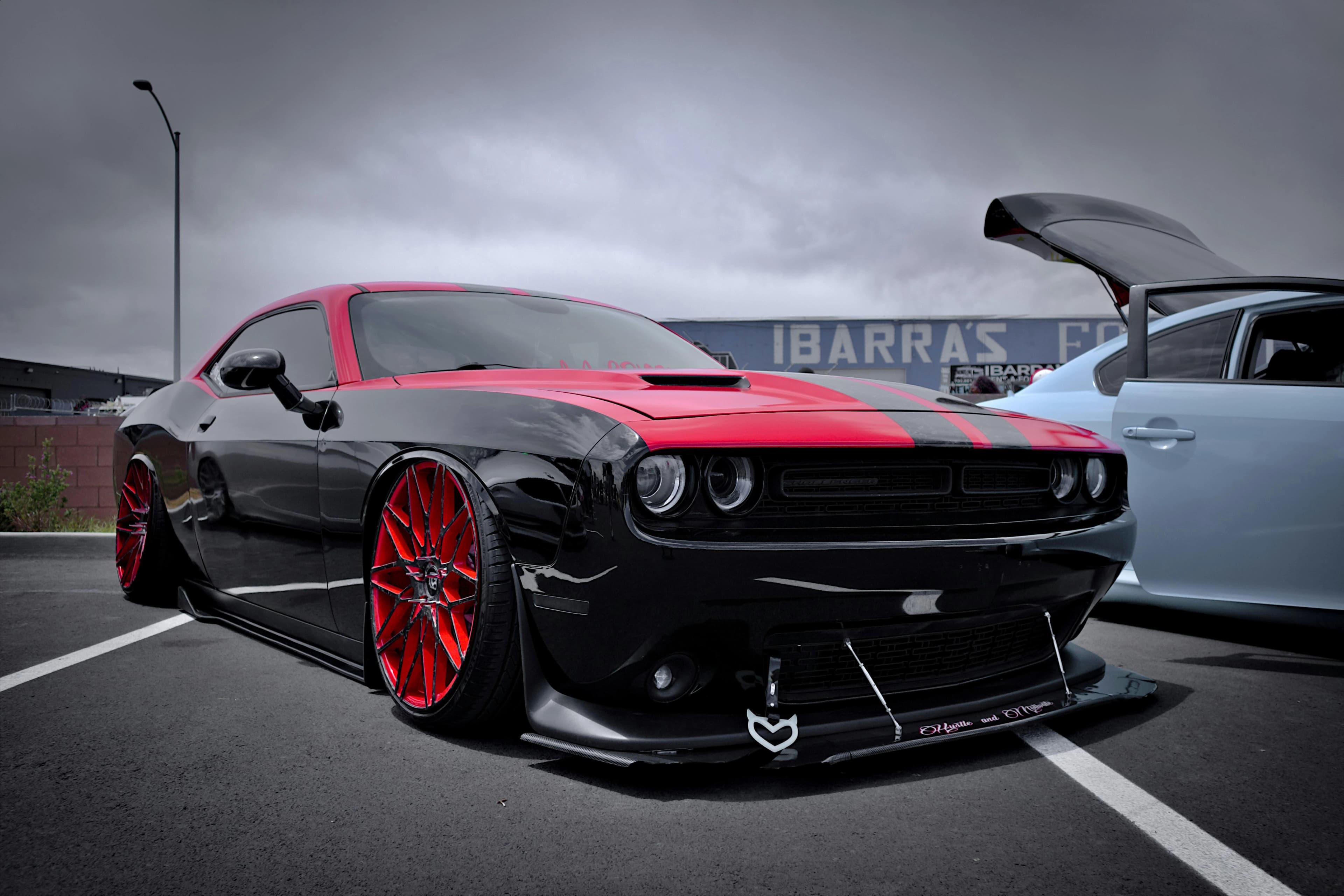 The "Build-Your-Own" Mirage: Why Automakers are Quitting the Custom Dream