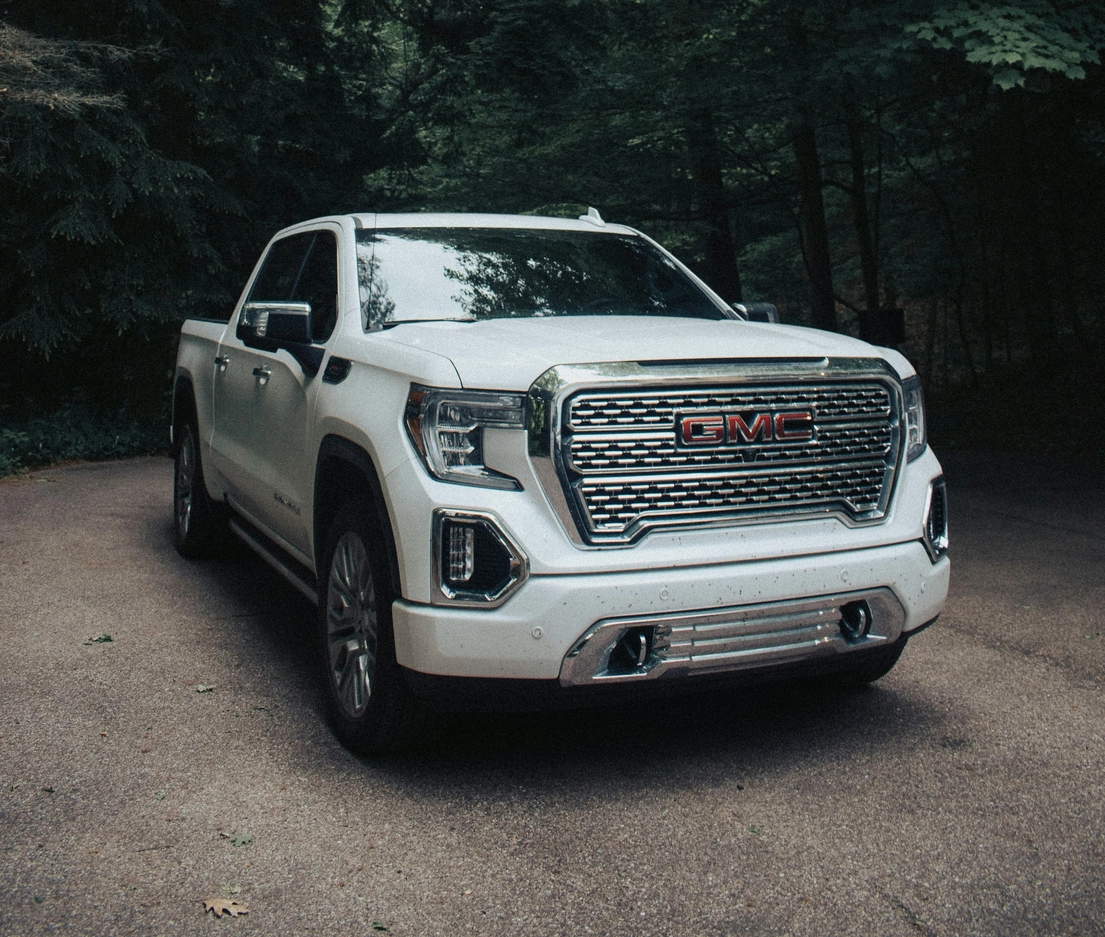 The Federal Government is Finally Coming for Your Giant Truck Grille